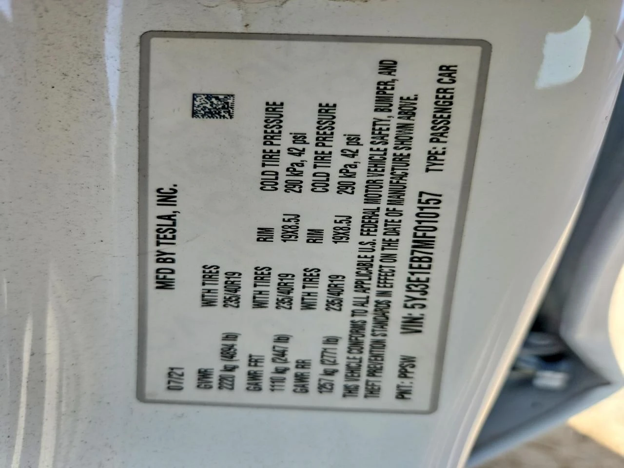 Tesla Model 3, снимка 13 - Автомобили и джипове - 56508221