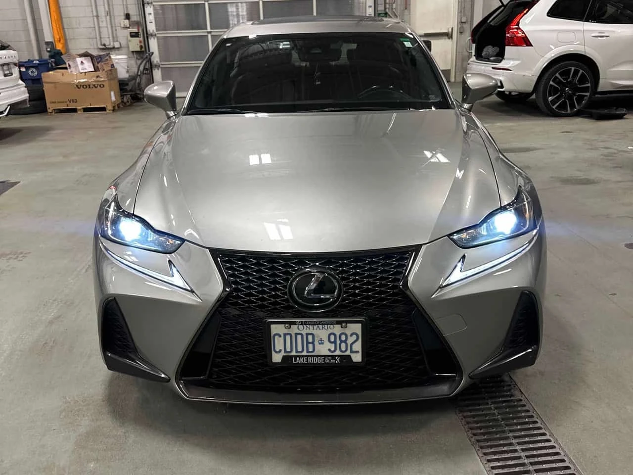 Lexus IS 300 * 4dr Sdn AWD * CARFAX *  | Mobile.bg � ����������� 3