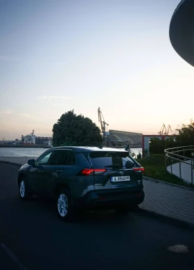 Toyota Rav4 2.5L/ 4X4/ 19 700km/2023г.PREMIUM - 55000 лв. - 96637249 | Car24.bg