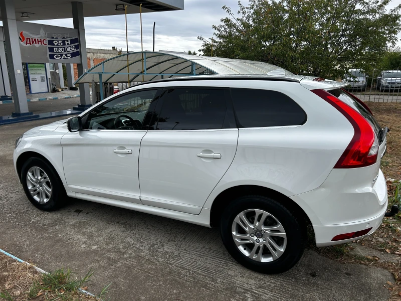 Volvo XC60 2.0-163 к.с., снимка 8 - Автомобили и джипове - 47246684