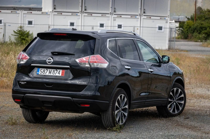 Nissan Rogue, снимка 2 - Автомобили и джипове - 48273444