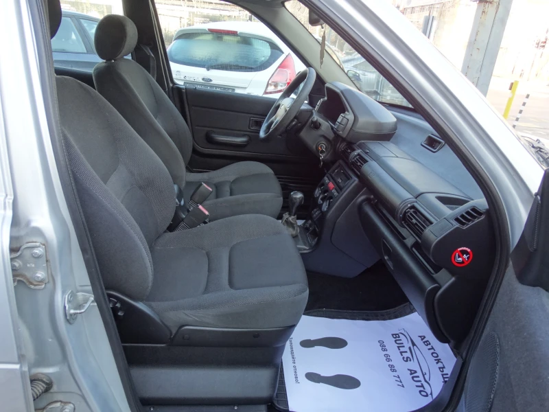 Land Rover Freelander 2.0D EURO 3 AUTOMAT, снимка 11 - Автомобили и джипове - 48416830