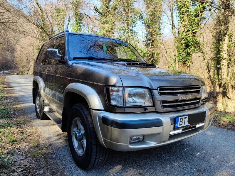 Isuzu Trooper, снимка 7 - Автомобили и джипове - 49436805