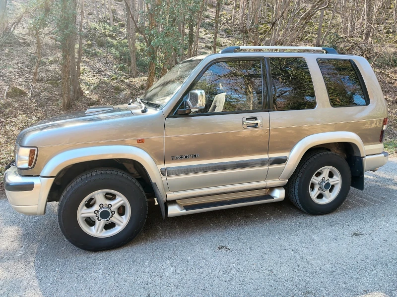 Isuzu Trooper, снимка 2 - Автомобили и джипове - 49436805