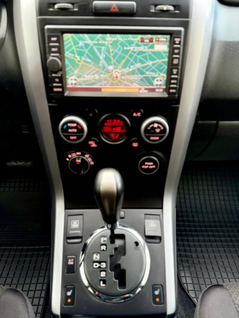 Suzuki Grand vitara 2.4i AUTOMATIC, снимка 13 - Автомобили и джипове - 52004843