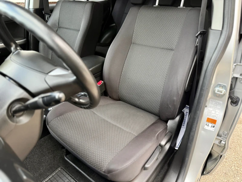 Suzuki Grand vitara 2.4i AUTOMATIC, снимка 9 - Автомобили и джипове - 52004843