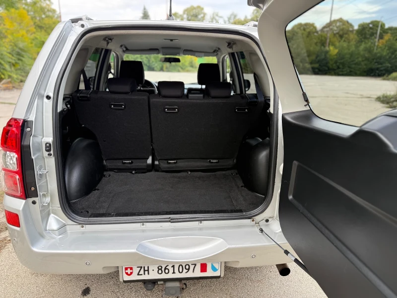 Suzuki Grand vitara 2.4i AUTOMATIC, снимка 16 - Автомобили и джипове - 52004843