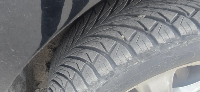 Mercedes-Benz ML 320, снимка 2 - Автомобили и джипове - 52577822