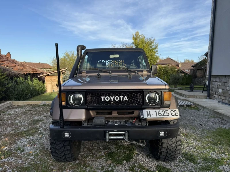 Toyota Land cruiser 2.4, снимка 8 - Автомобили и джипове - 53271064