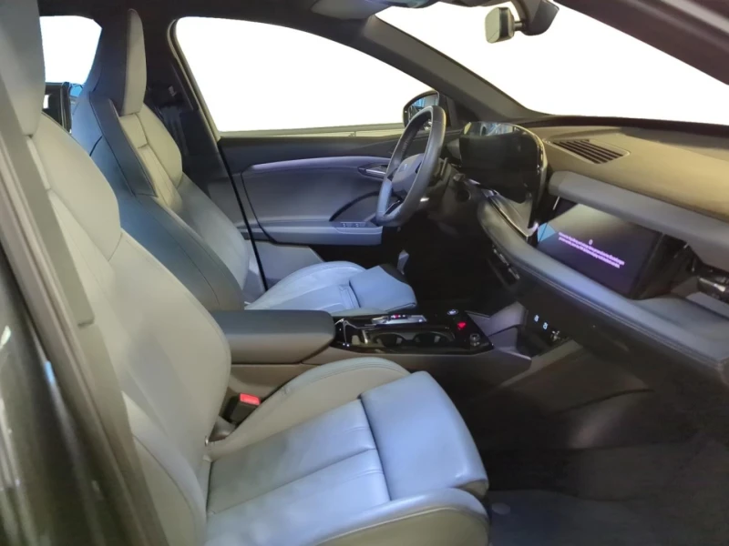 Audi Q6 55 E-TRON/S-LINE/QUATTRO/MATRIX/360/MMI DISPLAY/, снимка 9 - Автомобили и джипове - 53454158