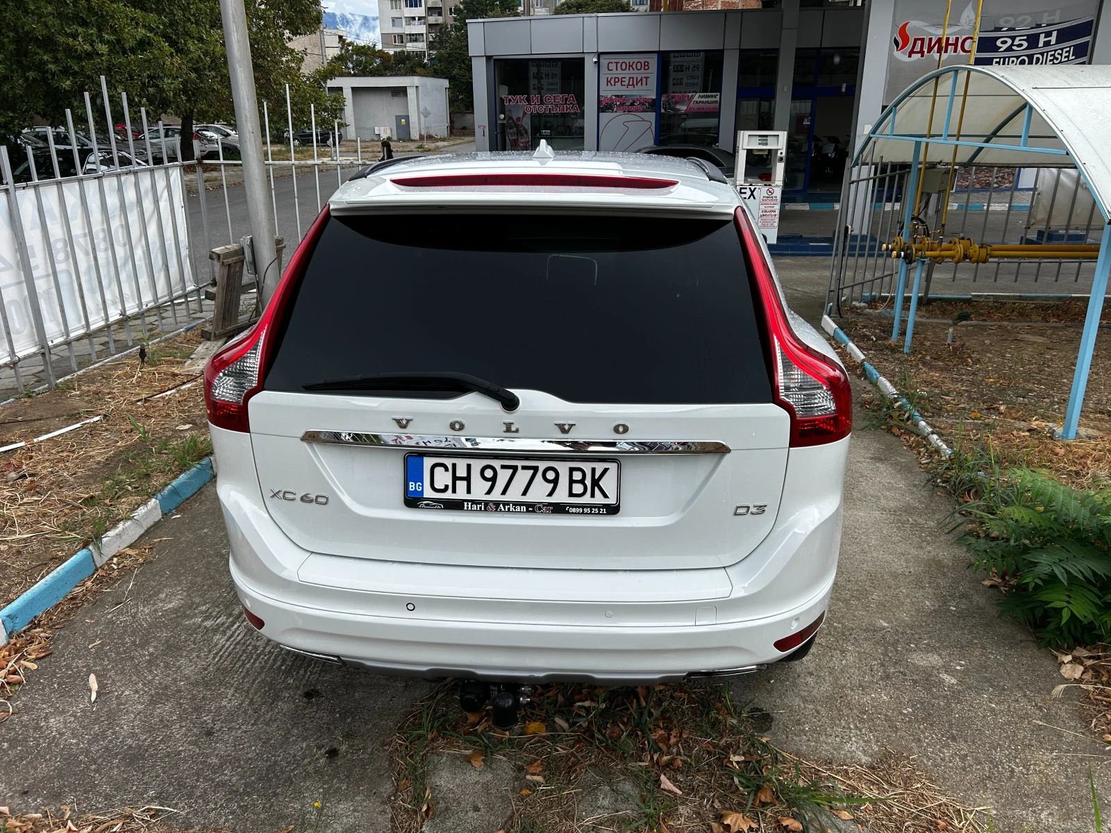 Volvo XC60 2.0-163 к.с. - изображение 6