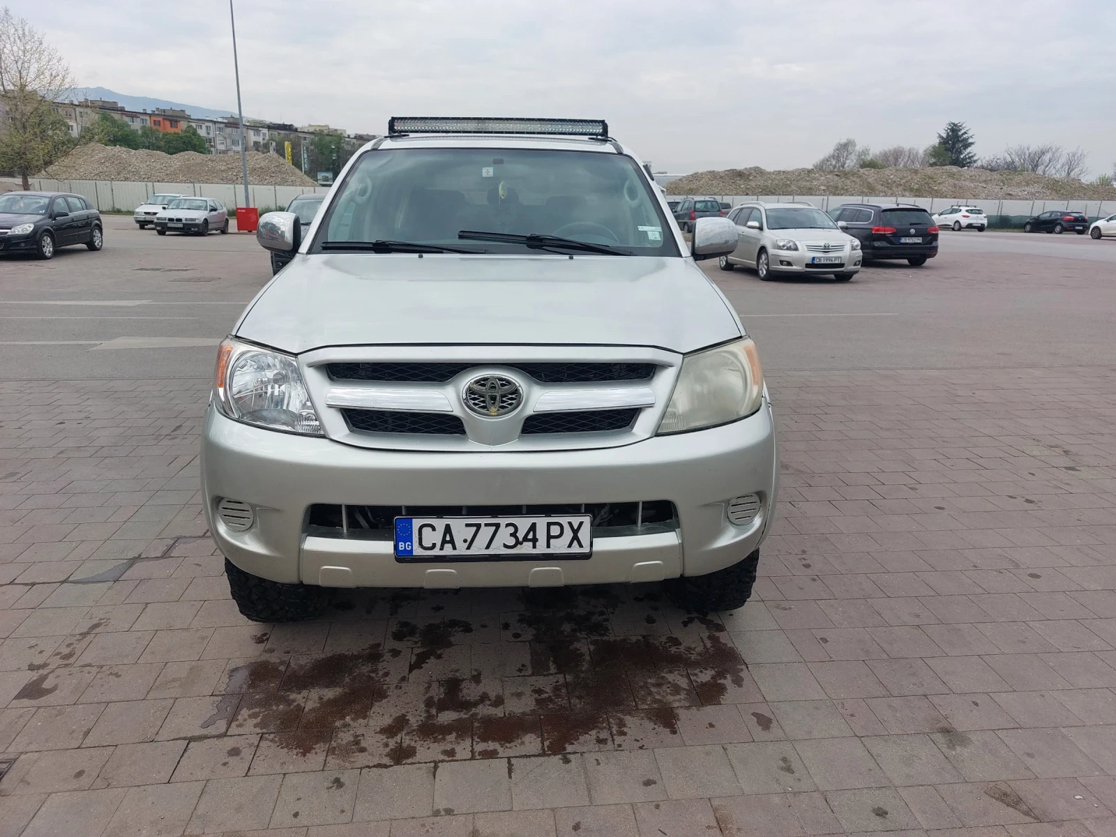 Toyota Hilux  - изображение 2