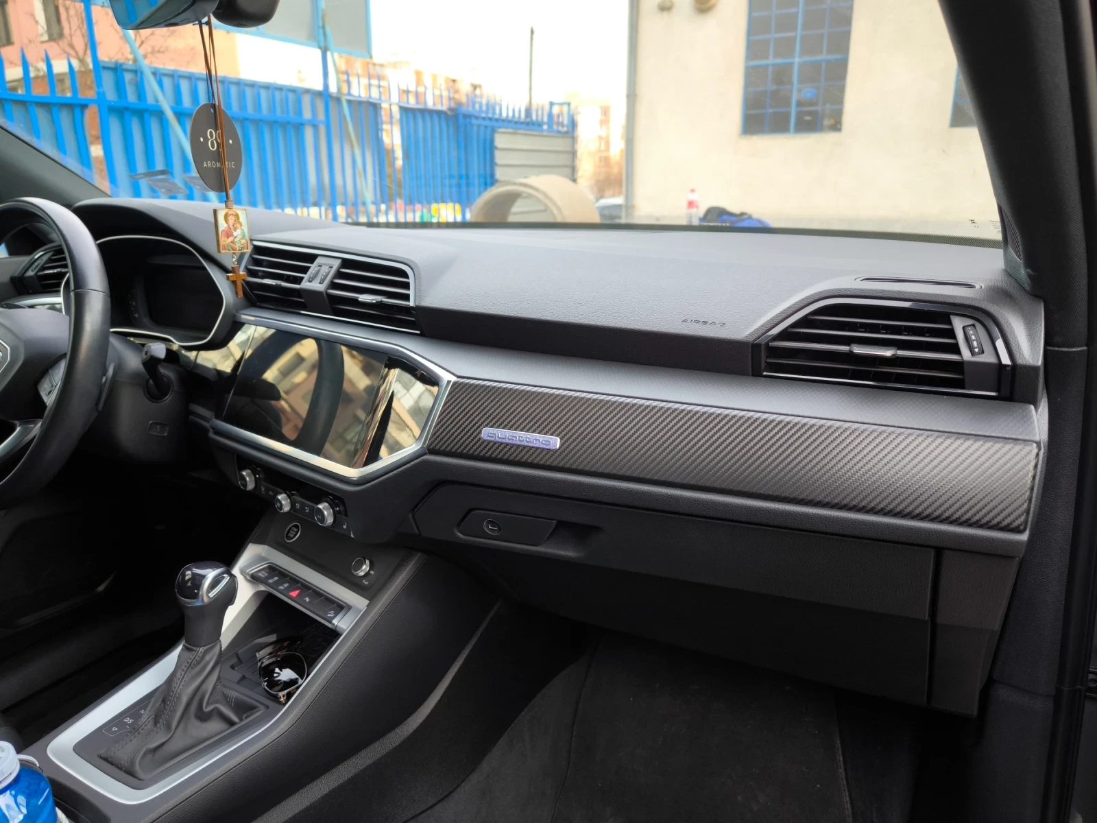 Audi Q3 Промоция на цената до края на април месец, снимка 12 - Автомобили и джипове - 53277825