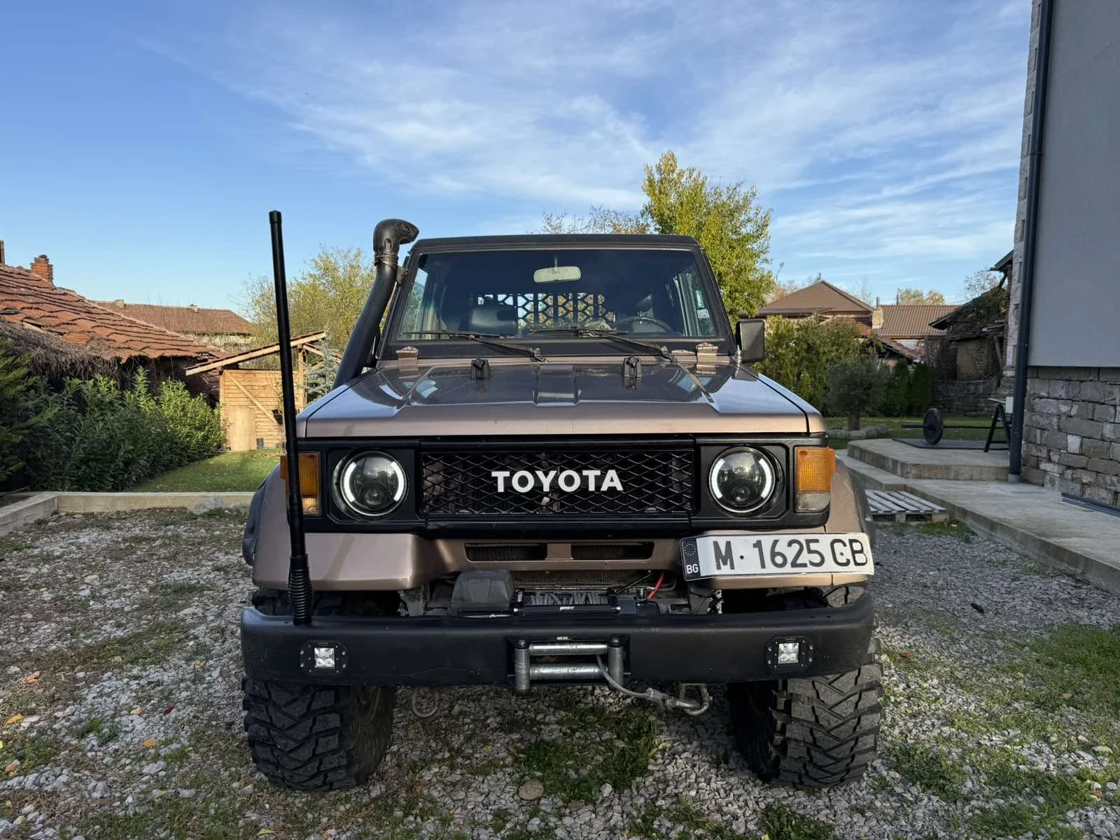 Toyota Land cruiser 2.4 - изображение 8