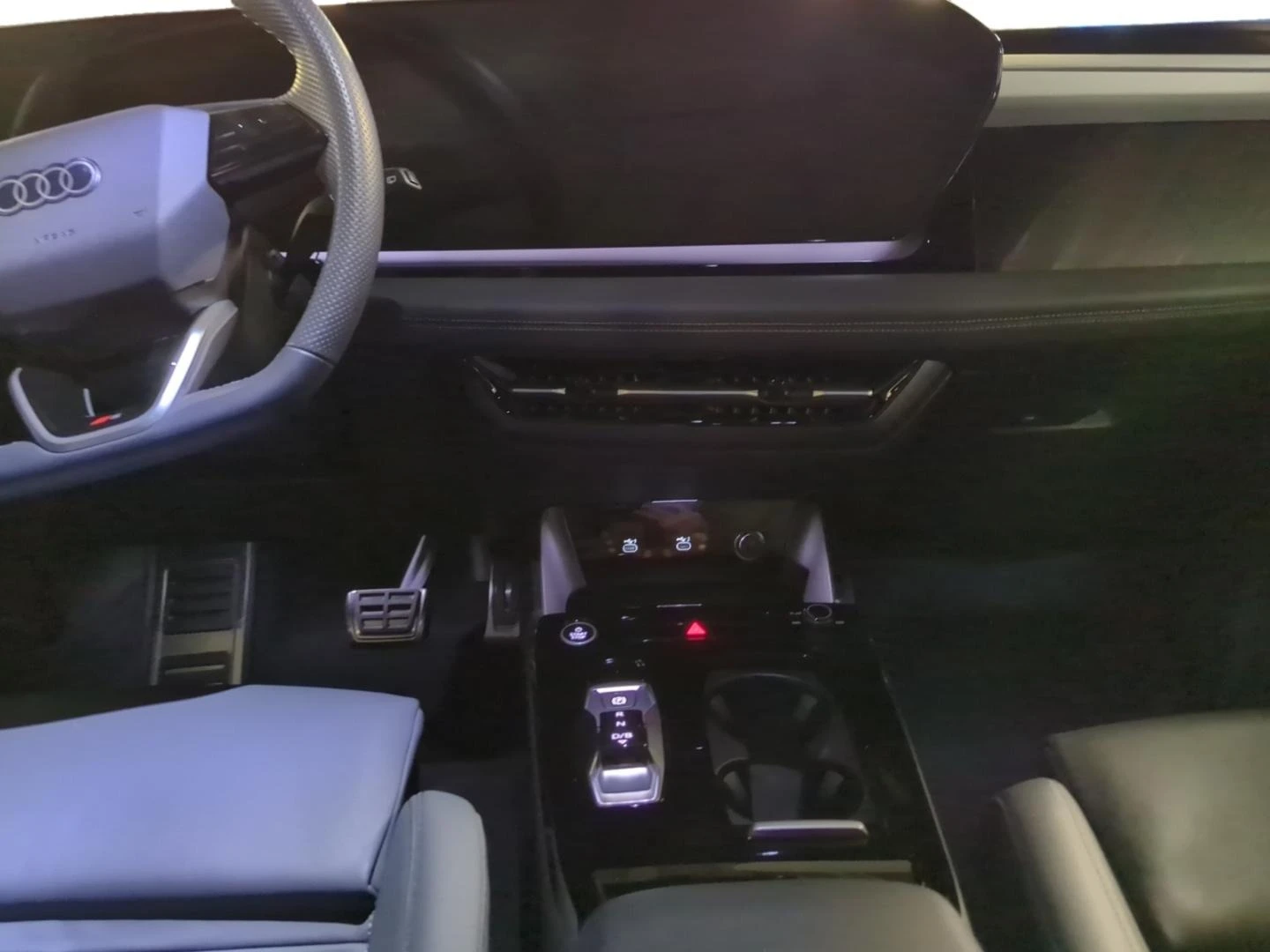 Audi Q6 55 E-TRON/S-LINE/QUATTRO/MATRIX/360/MMI DISPLAY/ - изображение 7