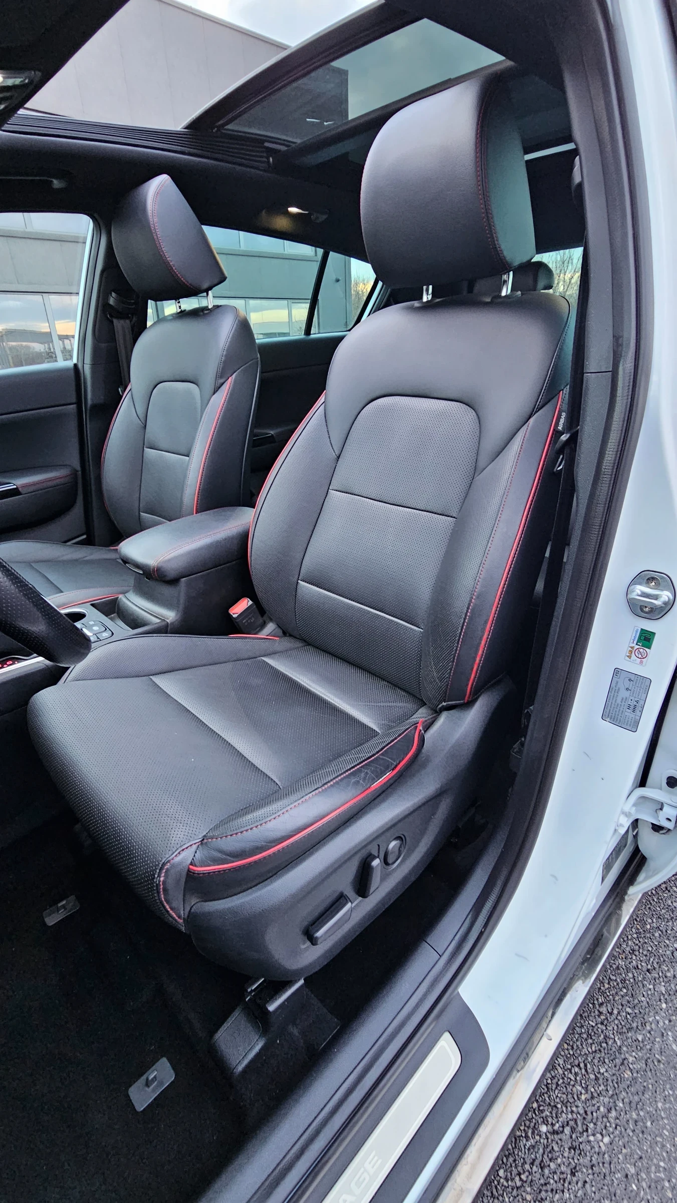 Kia Sportage GT-Line* 4WD* Aut.* LED* Pano* 360Kam.* Печка* Eur - изображение 10