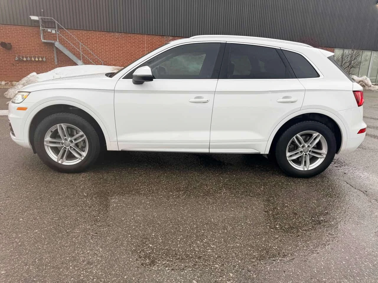 Audi Q5 * Technik * CARFAX * DIGITAL * 360 КАМЕРИ - изображение 2