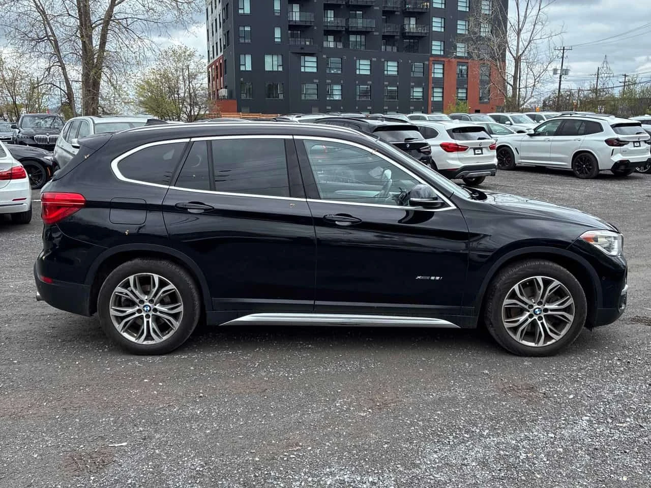 BMW X1 * xDrive28i * PANORAMA* ПОДГРЕВИ* , снимка 3 - Автомобили и джипове - 54577892