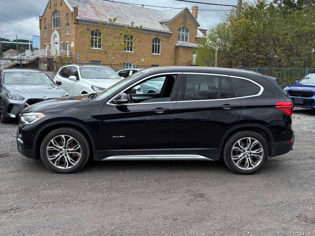 BMW X1 * xDrive28i * PANORAMA* ПОДГРЕВИ* , снимка 2 - Автомобили и джипове - 54577892