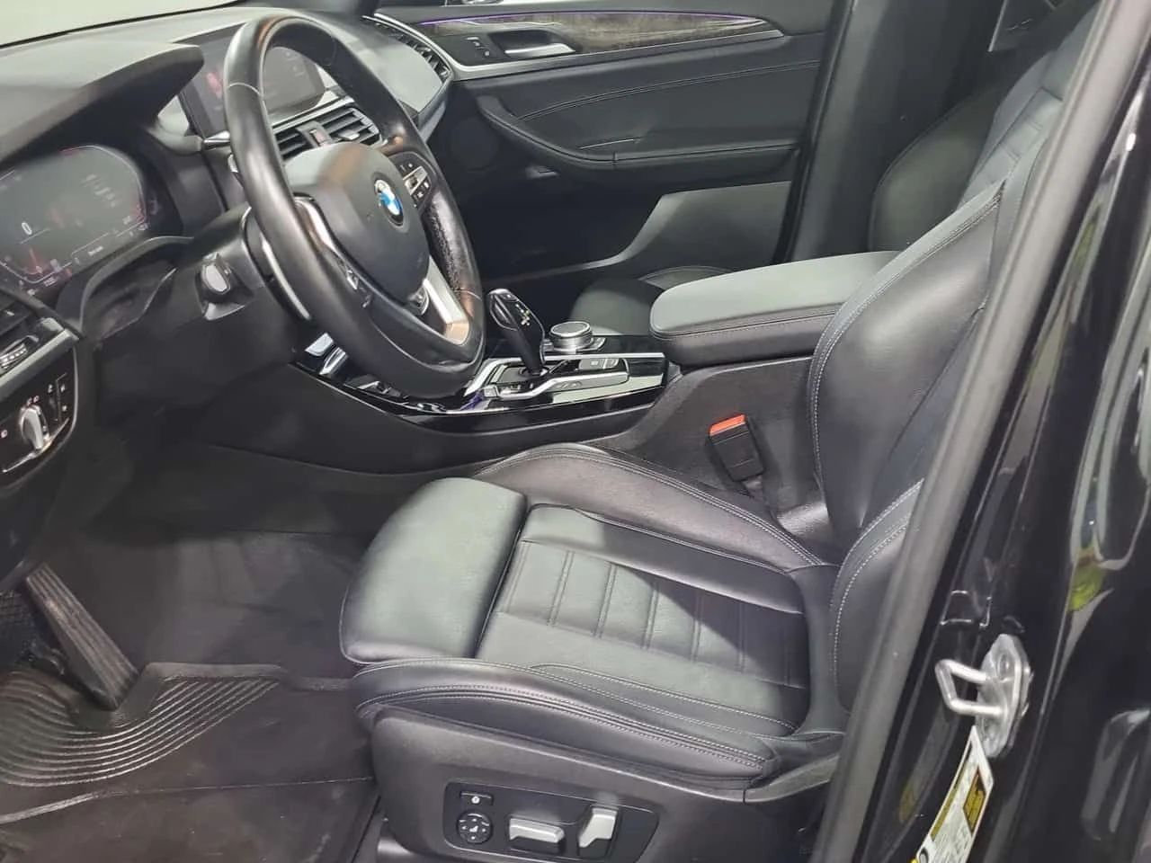 BMW X3 * xDrive30i * ПОДГРЕВ* ПАНОРАМА* , снимка 2 - Автомобили и джипове - 54792483