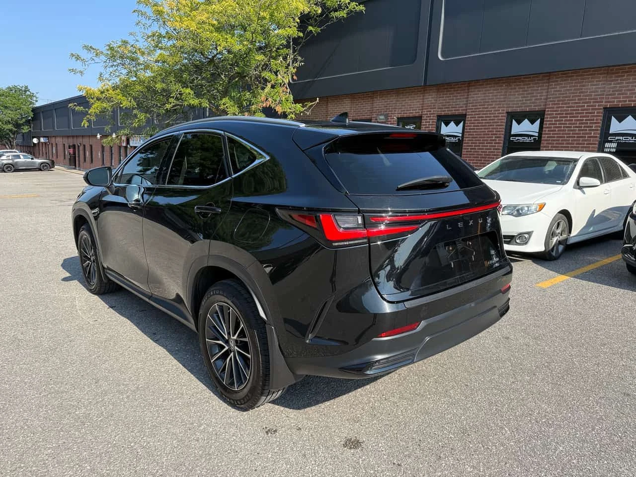 Lexus NX * 250 * CARFAX * ОПЦИЯ ЗА ФИНАНСИРАНЕ , снимка 14 - Автомобили и джипове - 55504729