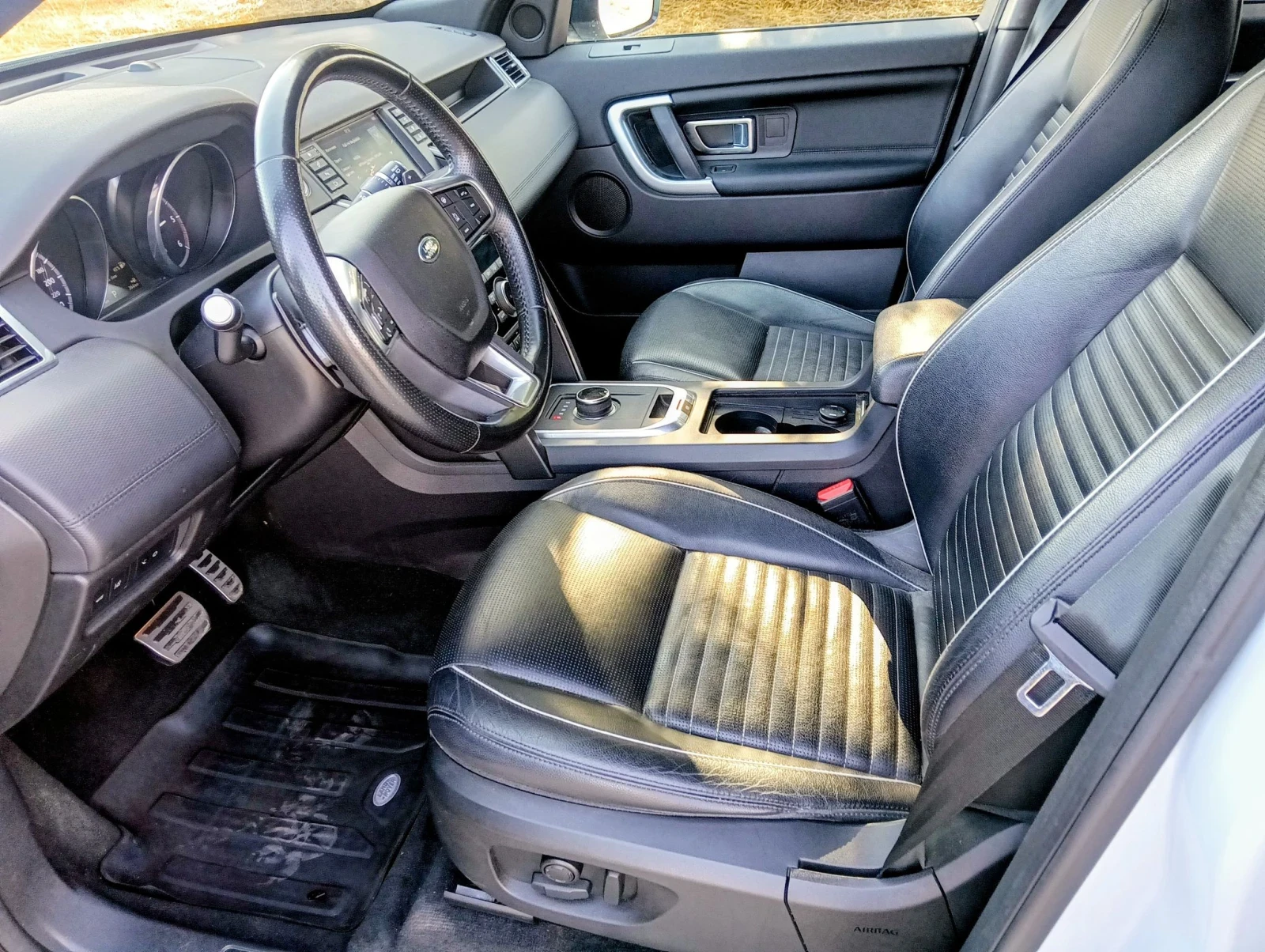 Land Rover Discovery Sport, снимка 9 - Автомобили и джипове - 56227688