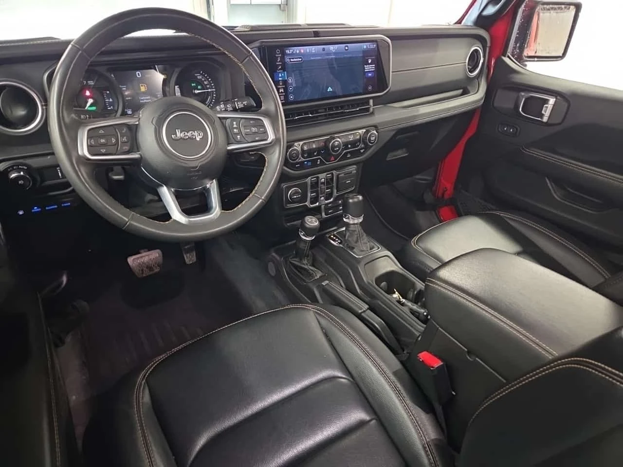 Jeep Wrangler SAHARA / Цена до България , снимка 10 - Автомобили и джипове - 56323610
