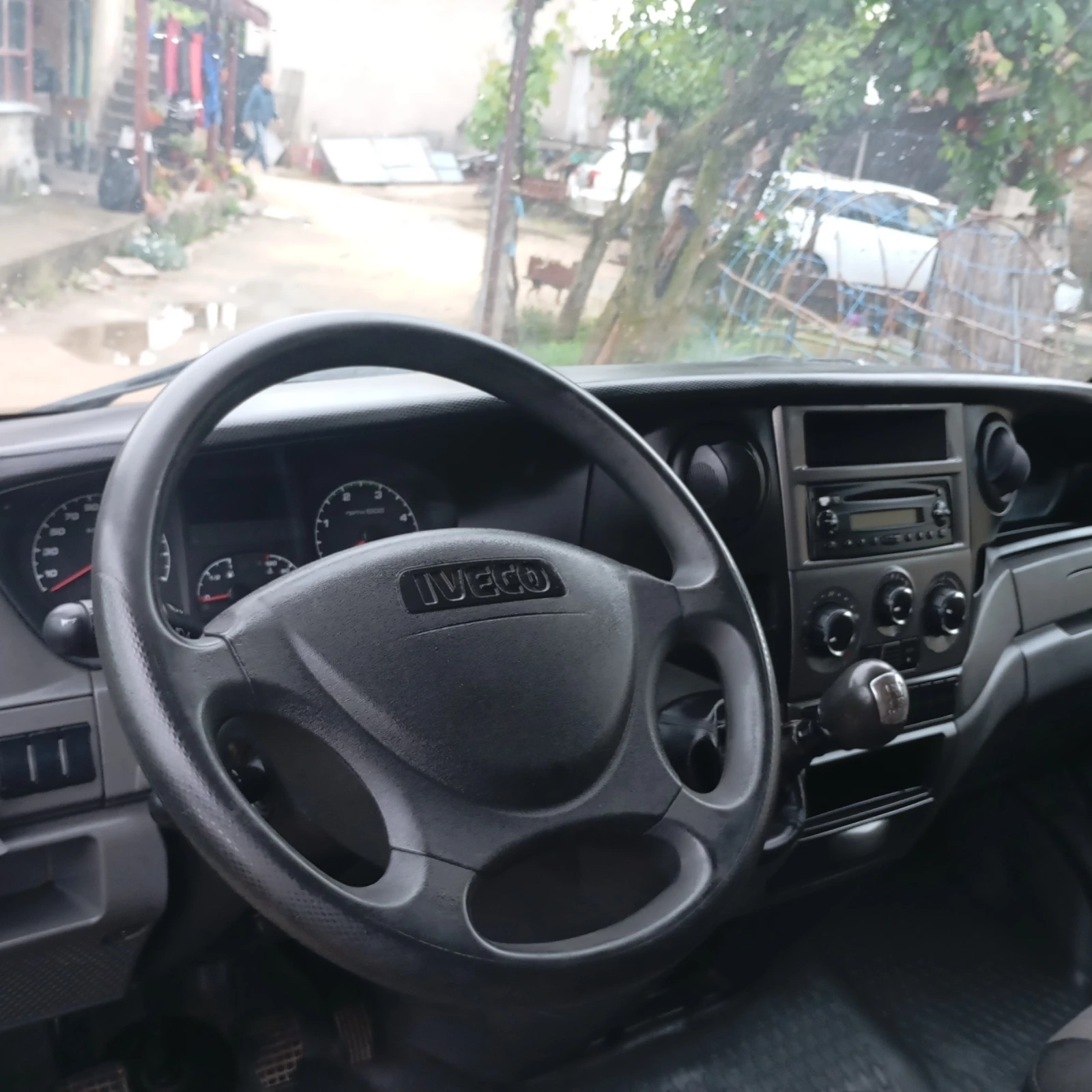 Iveco 35s13  - изображение 8