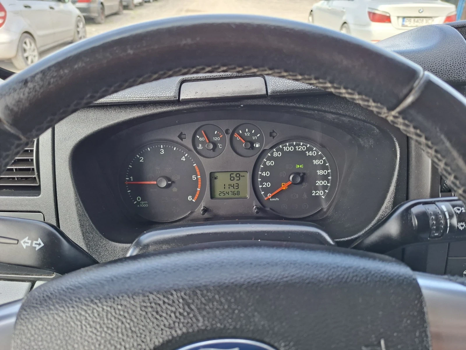 Ford Transit 2.2D/6СК/125кс/КЛИМА/CRUIZE/ 8+ 1, снимка 11 - Бусове и автобуси - 54044571