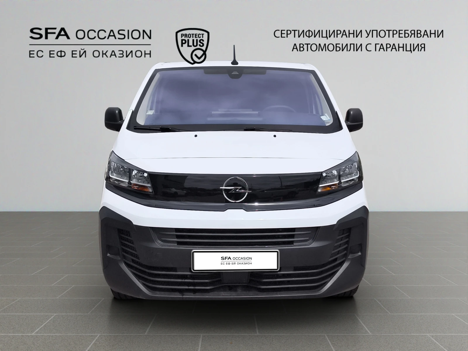 Opel Vivaro 2.0 Diesel 144 hp MT6//2404001, снимка 2 - Бусове и автобуси - 54621350