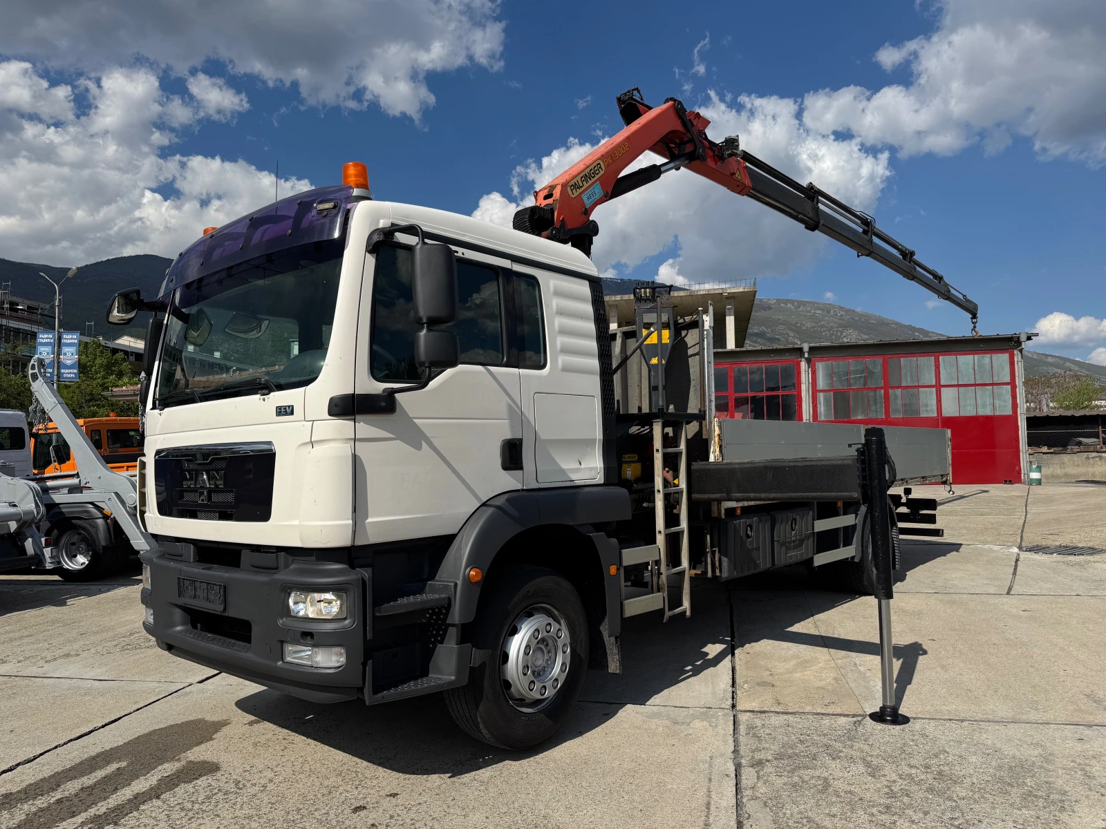 Man Tgm 18.340 Palfinger 13002 15m, климатик, EURO5 EEV