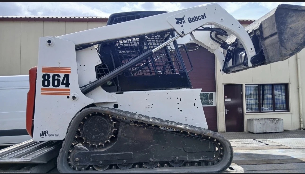 Мини челни товарачи Bobcat 864, снимка 8 - Индустриална техника - 55541973