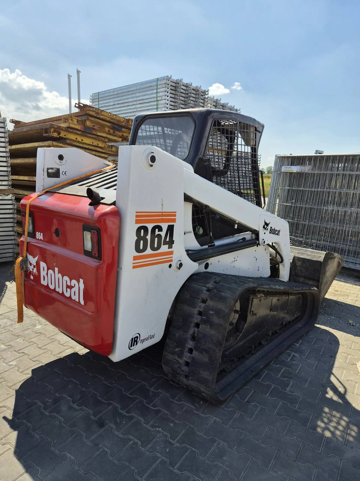 Мини челни товарачи Bobcat 864 НАЛИЧЕН, снимка 3 - Индустриална техника - 55541973