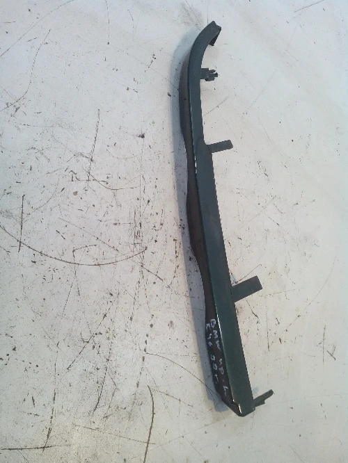 Лайсна под фар (лява) за БМВ Е46 320D