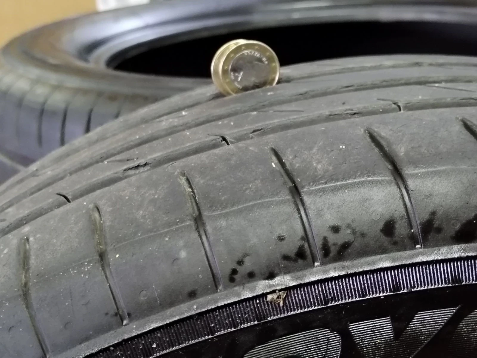 Гуми Летни 195/60R16, снимка 2 - Гуми и джанти - 54736514