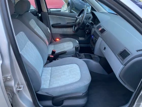 Skoda Fabia 1.4i 75к.с, снимка 11