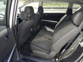 Toyota Corolla verso 2.2 D4D, снимка 14