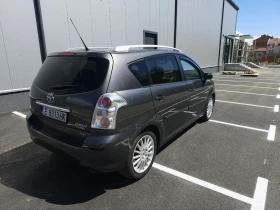 Toyota Corolla verso 2.2 D4D, снимка 5