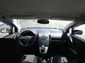 Toyota Corolla verso 2.2 D4D, снимка 9