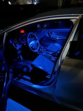 Kia Ceed GT 1.6T , снимка 6 - Автомобили и джипове - 45593213