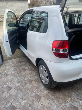 VW Fox - 1750 € / 3422.70 лв. - 50901728 5
