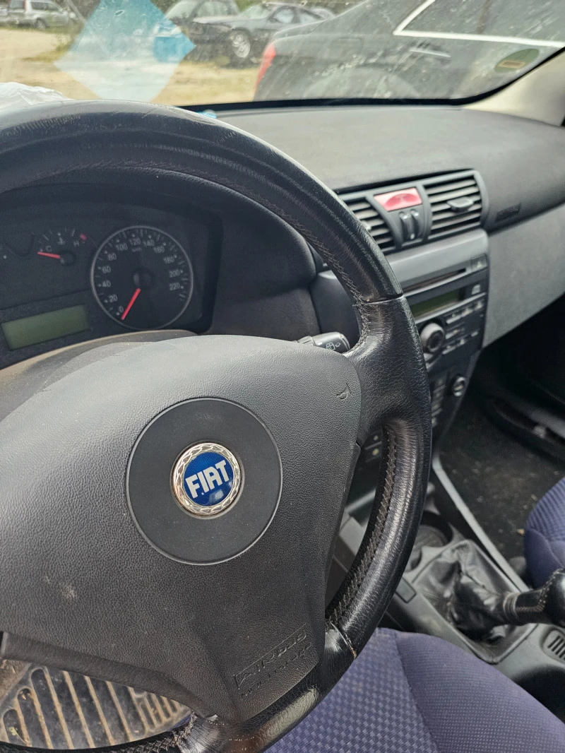 Fiat Stilo 1.8 16v 1.6 16v, снимка 2 - Автомобили и джипове - 42612141