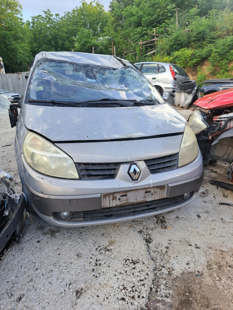 Renault Scenic 2000 16V, снимка 1 - Автомобили и джипове - 46191757