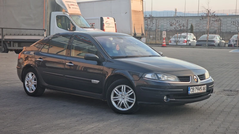 Renault Laguna, снимка 3 - Автомобили и джипове - 49097425