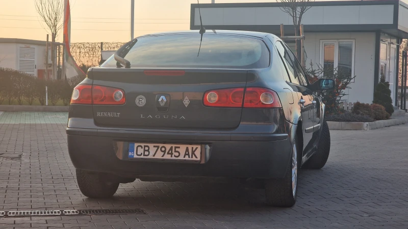 Renault Laguna, снимка 2 - Автомобили и джипове - 49097425