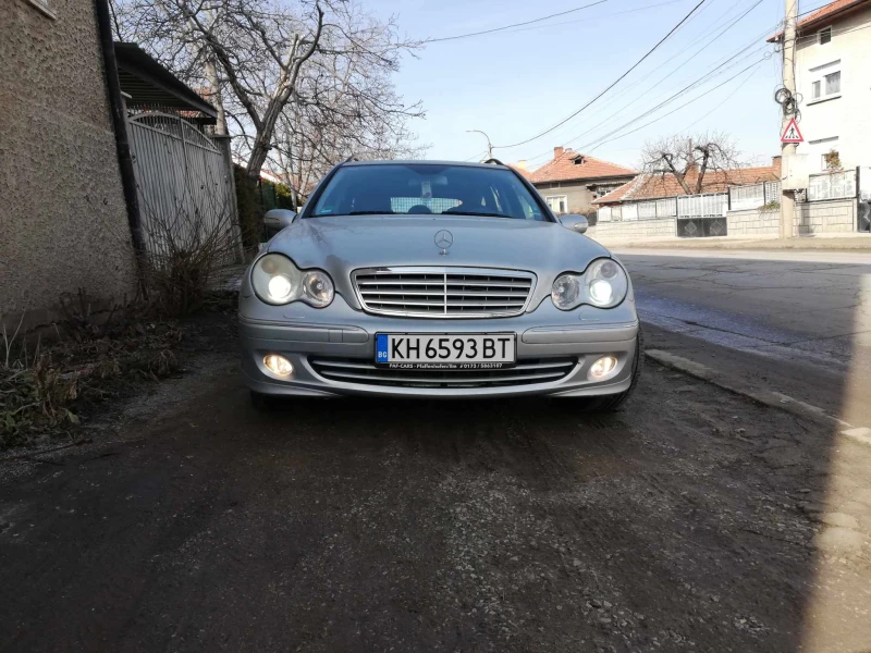 Mercedes-Benz C 230, снимка 9 - Автомобили и джипове - 49265945