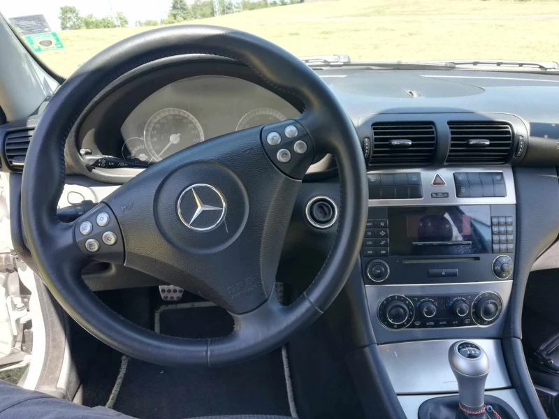 Mercedes-Benz C 230, снимка 2 - Автомобили и джипове - 49265945