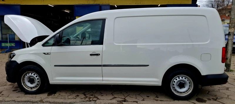 VW Caddy, снимка 8 - Автомобили и джипове - 49347342