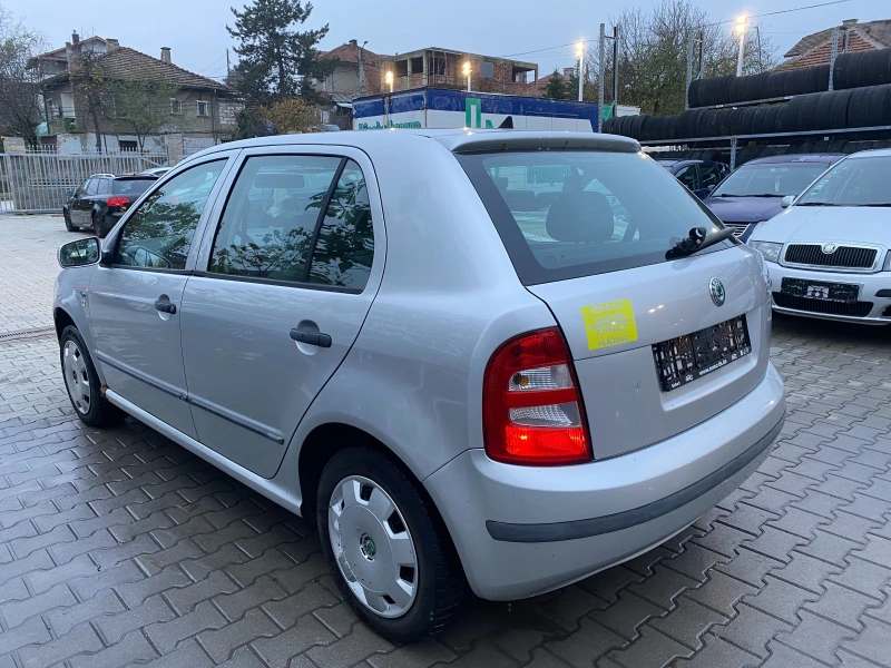 Skoda Fabia 1.4i 75к.с, снимка 4 - Автомобили и джипове - 52519195