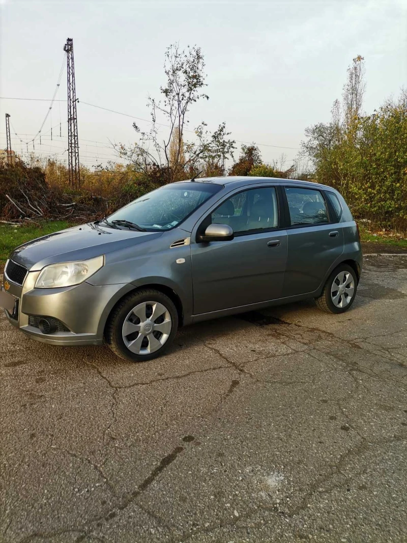 Chevrolet Aveo, снимка 10 - Автомобили и джипове - 52754081